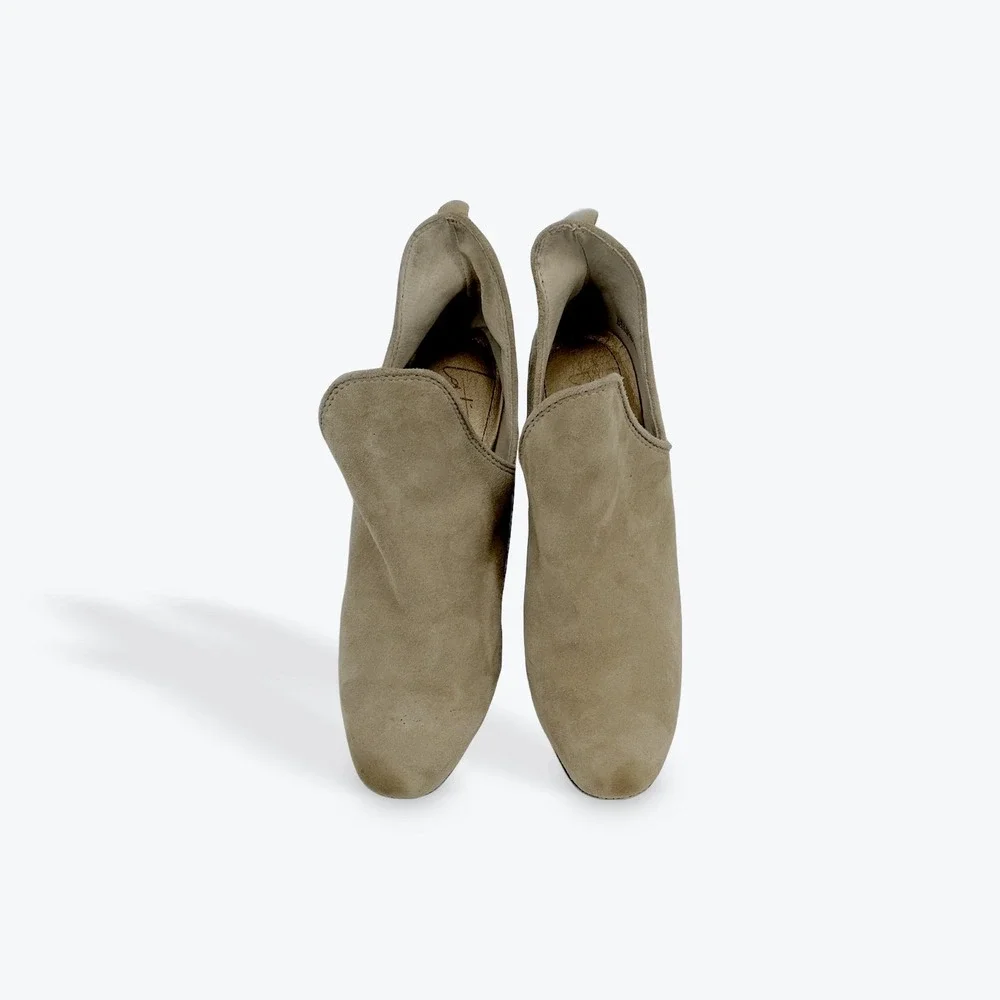 Latigo Suede Cutout‎ Block Heel Ankle Booties Taupe Size 7.5M